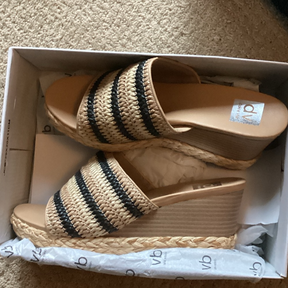 DV by Dolce Vita Black and Tan Woven Wedges